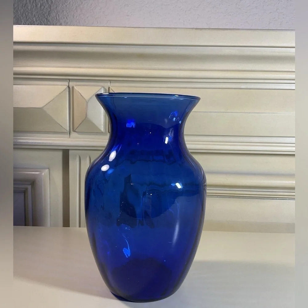 Vintage Ribbed Cobalt Blue Glass Vase Modern Coastal Home Decor
